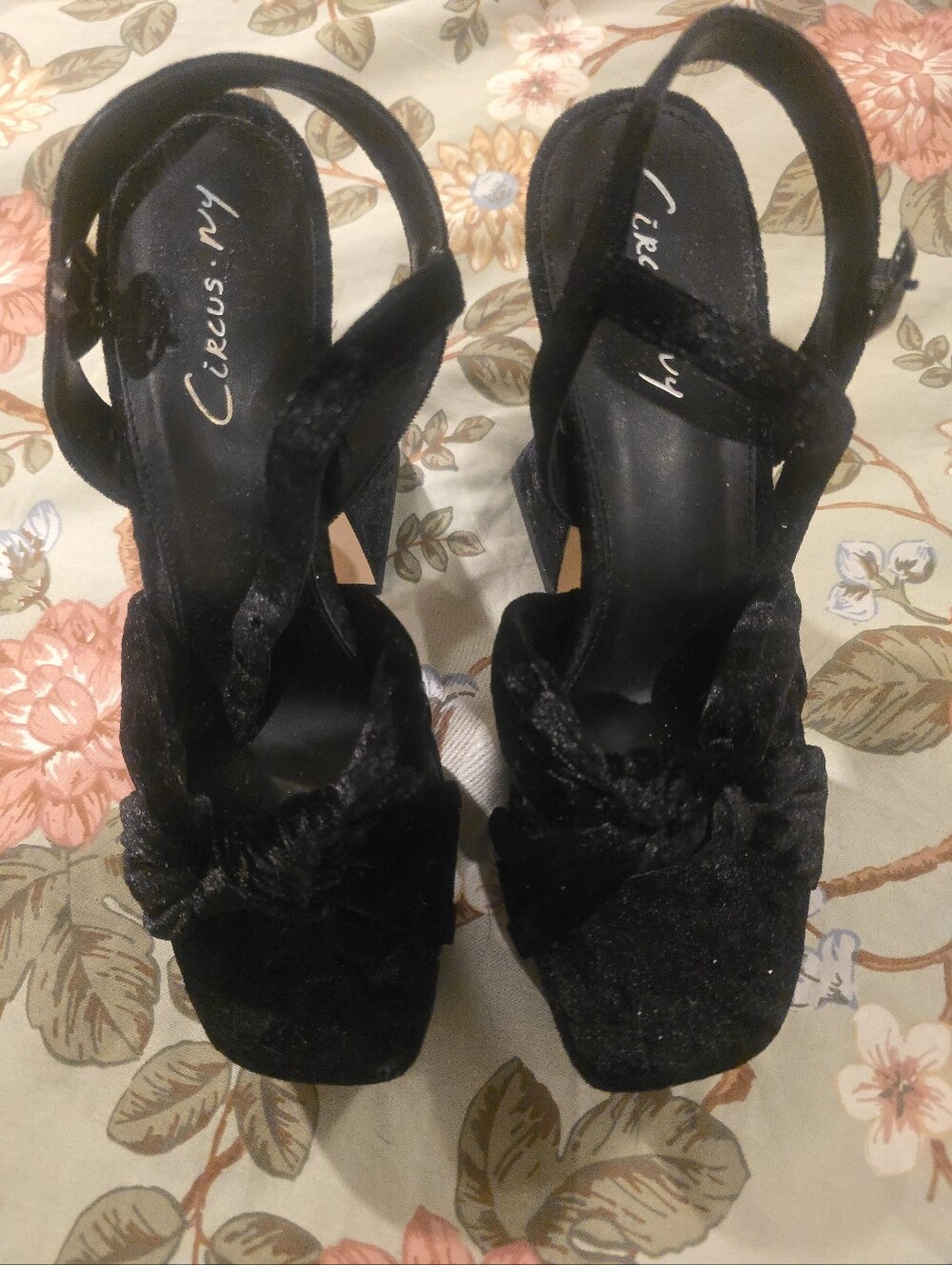 Circus NY by Sam Edelman Black Velvet Platform Slingback Heels - Picture 3 of 5